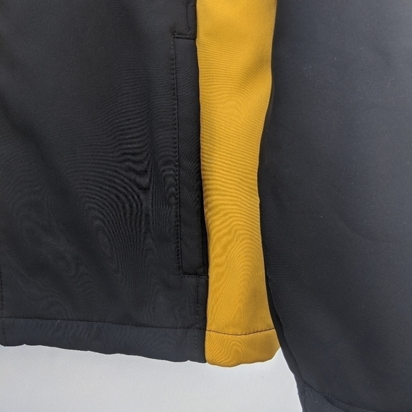 Boston Bruins Soft Shell Fleece Lined Jacket, Embroidered Logo, Size Small - Picture 4 of 5